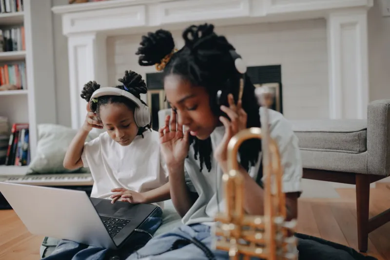 Logged In and Listening: How Real-Time Digital Communities Are Transforming What It Means to Be a Jazz Fan